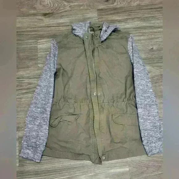 Olive Green Utility Hooded Jacket - Picture 1 of 4